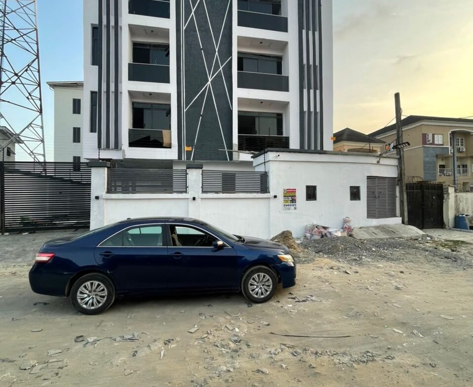 2 bedroom apartments for sale in Ologolo, Lekki