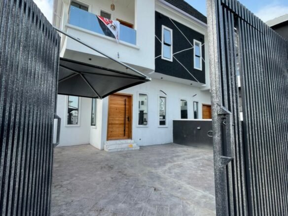 Units of 4 Bedroom Semidetached Duplexes for Sale