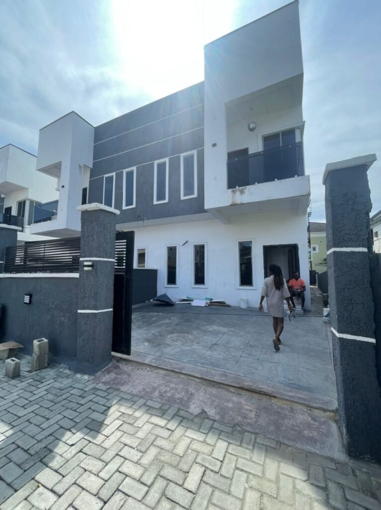 Brand New units of 4 bedroom semidetached duplex